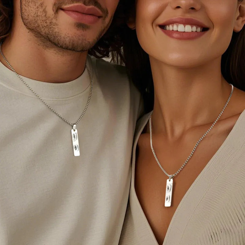Personalised Eye Necklace | Custom Photo Pendant Necklace | Meaningful Gift for Couples